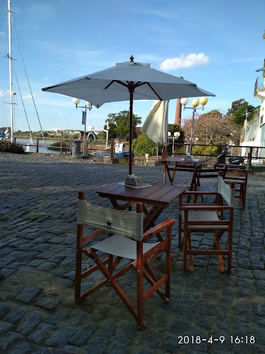 Café Del Muelle