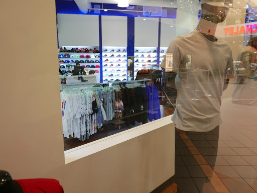 Shoe Store «Shiekh Shoes», reviews and photos, 201 E Magnolia Blvd, Burbank, CA 91502, USA