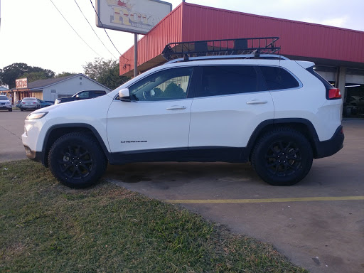 Auto Repair Shop «Royal Automotive Service», reviews and photos, 1400 US-175 Frontage Rd b, Seagoville, TX 75159, USA