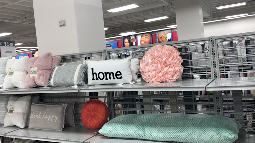 Clothing Store «Burlington Coat Factory», reviews and photos, 6350 Seven Corners Center, Falls Church, VA 22044, USA