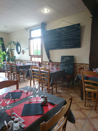 Atmosphère du Restaurant La Marina à Gaillon - n°5