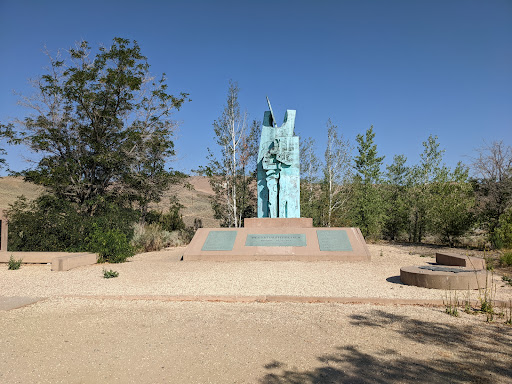 Monument maker Reno