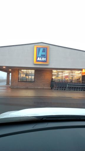 ALDI, 1630 E Main St, Owosso, MI 48867, USA, 