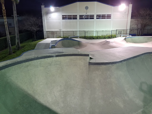 Park «Stirling Skate Park», reviews and photos, 550 Laura Ln, Dunedin, FL 34698, USA
