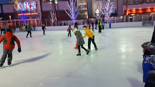 Tourist Attraction «Frozemont Ice Skating», reviews and photos, 5501 Park Pl, Rosemont, IL 60018, USA