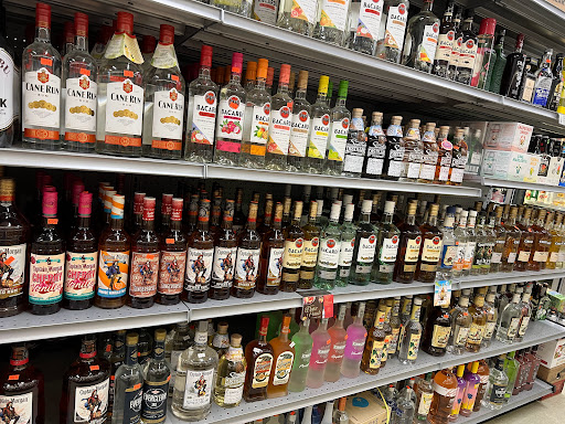 Liquor Store «Sunshine Liquor», reviews and photos, 701 Motter Ave, Frederick, MD 21701, USA