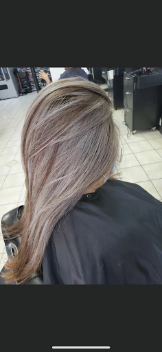 Beauty Salon «4 Looks Beauty Salon», reviews and photos, 12879 Josey Ln, Farmers Branch, TX 75234, USA