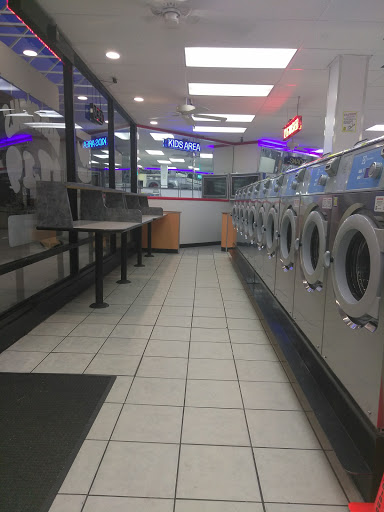 Laundromat «Launderland Coin Laundry», reviews and photos, 707 N Bristol St, Santa Ana, CA 92703, USA