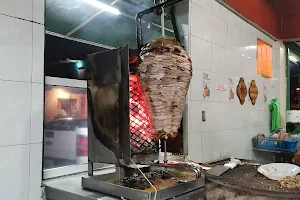 Tacos De Carne Asada Aquiles Voy image