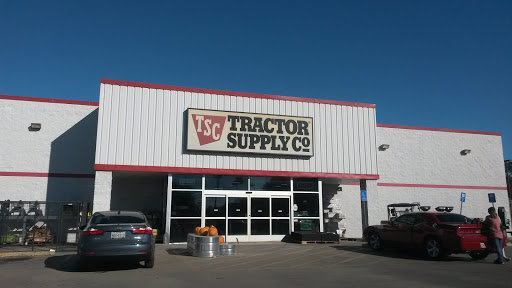 Tractor Supply Co., 1050 N Pine St, DeRidder, LA 70634, USA, 