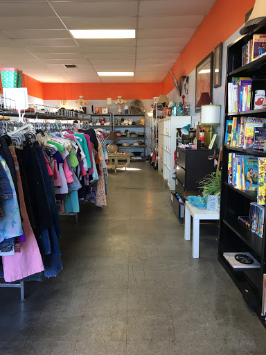 Thrift Store «Community Resource Center Inc», reviews and photos, 208 S Rancho Santa Fe Rd, San Marcos, CA 92078, USA