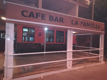 Café Bar La Familia - None