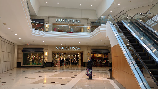 Department Store «Nordstrom Twelve Oaks Mall», reviews and photos, 27640 Novi Rd, Novi, MI 48377, USA