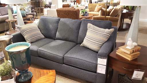 Furniture Store «Havertys Furniture», reviews and photos, 1428 Rockville Pike, Rockville, MD 20852, USA