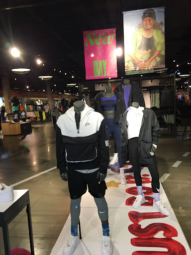 Clothing Store «Nike», reviews and photos, 8687 N Central Expy, Dallas, TX 75225, USA