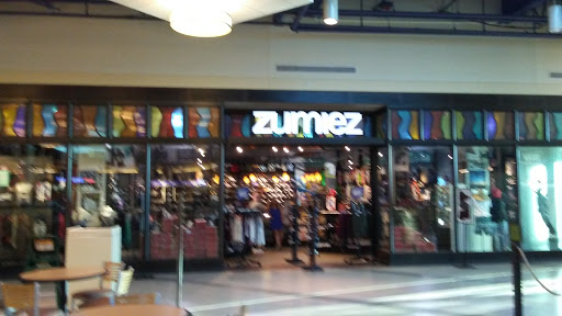 Zumiez