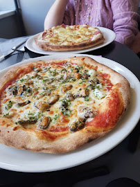 Plats et boissons du Pizzeria Pizza Roma à Pierrefonds - n°5