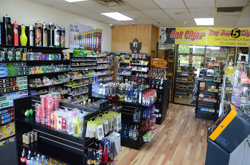 Tobacco Shop «Cigarette Outlet», reviews and photos, 13154 S Cicero Ave, Crestwood, IL 60445, USA