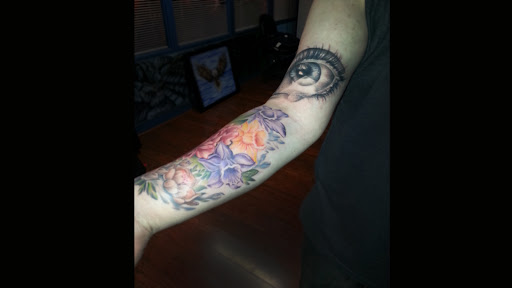 Explore hand finger tattoo ideas, creative tattoo ideas in Portland, available at Paramount Tattoo Studio