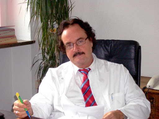 Prof. Dr. med. Dr. phil Thomas Möller Allgemeinmedizin und Betriebsmedizin