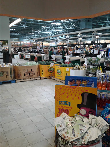 Grocery Store «Value Center Marketplace», reviews and photos, 37155 Harper Ave, Charter Twp of Clinton, MI 48036, USA