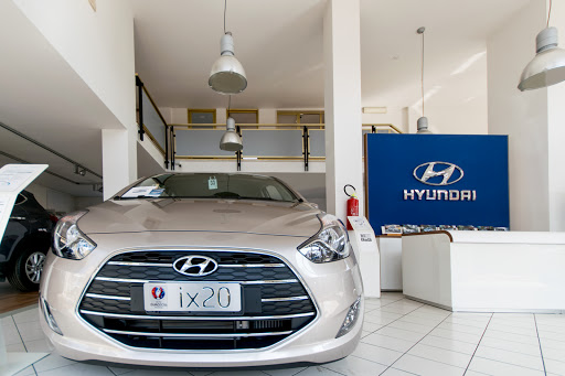 Cozzo Mario Hyundai