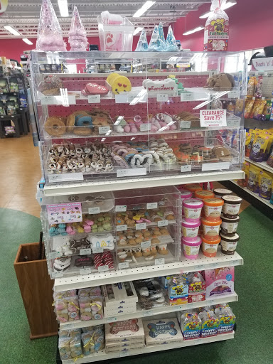 Pet Supply Store «Pet Supermarket», reviews and photos, 801 E Sunrise Blvd, Fort Lauderdale, FL 33304, USA