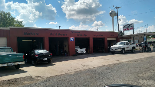 Grimes Service Center in Normangee, Texas