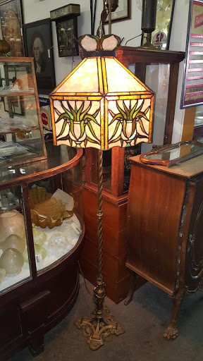 Antique Store «Old Town Architectural Salvage», reviews and photos, 126 N St Francis St, Wichita, KS 67202, USA