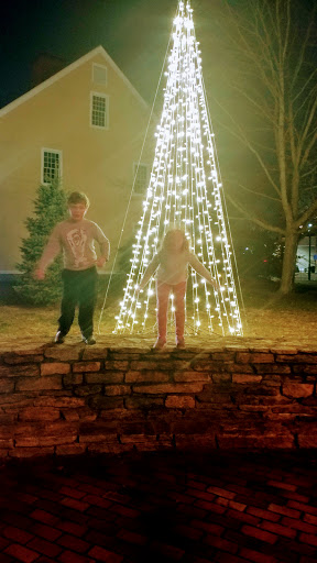 Shopping Mall «Fox Run Mall», reviews and photos, 25-55 Welles St, Glastonbury, CT 06033, USA