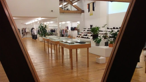 Fashion Accessories Store «Totokaelo», reviews and photos, 1523 10th Ave, Seattle, WA 98122, USA