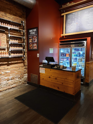 Barbecue Restaurant «Q-BBQ», reviews and photos, 124 N Marion St, Oak Park, IL 60301, USA