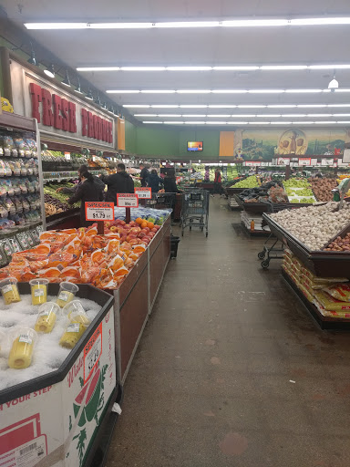 Produce Market «Valli Produce», reviews and photos, 850 Roselle Rd, Hoffman Estates, IL 60169, USA