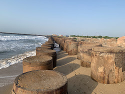 Foto von Palagai Thotti Kuppam Beach und die siedlung