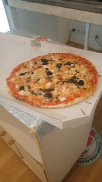 Plats et boissons du Pizzas à emporter Pizza Jo à Bormes-les-Mimosas - n°5
