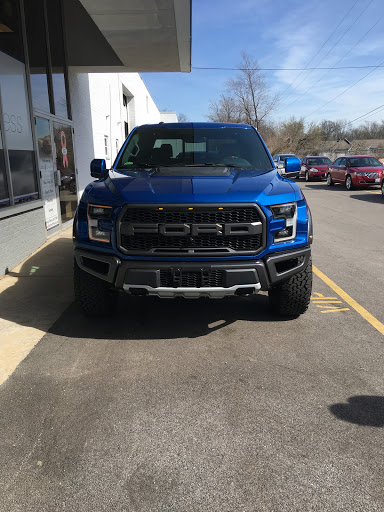 Car Dealer «Jack Schmitt Ford Lincoln», reviews and photos, 1820 Vandalia St, Collinsville, IL 62234, USA