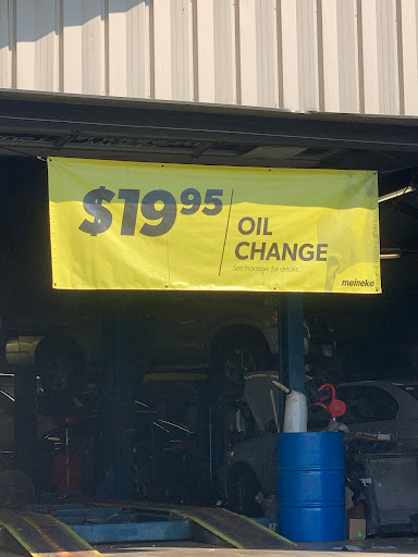 Auto Repair Shop «Meineke Car Care Center», reviews and photos, 905 Pyott Rd, Crystal Lake, IL 60014, USA