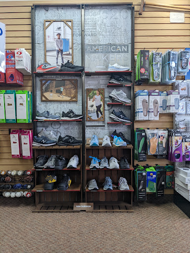Shoe Store «Turnpike Comfort Footwear», reviews and photos, 184-20 Union Tpke, Fresh Meadows, NY 11366, USA
