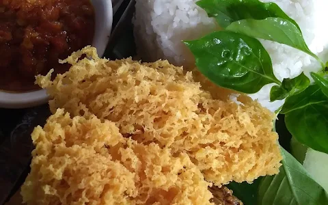 Warung ďyadi ayam kremes image