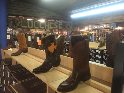 Boot Store «Boot Outlet», reviews and photos, 3509 Bienville Blvd, Ocean Springs, MS 39564, USA