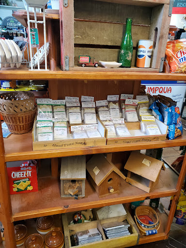 Convenience Store «Blodgett Country Store», reviews and photos, 21412 US-20, Blodgett, OR 97326, USA