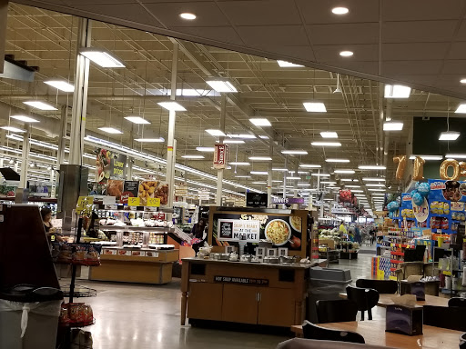 Grocery Store «Fred Meyer», reviews and photos, 8530 Evergreen Way, Everett, WA 98208, USA