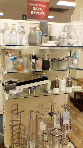 Department Store «HomeGoods», reviews and photos, 2960 W Grant Line Rd, Tracy, CA 95304, USA