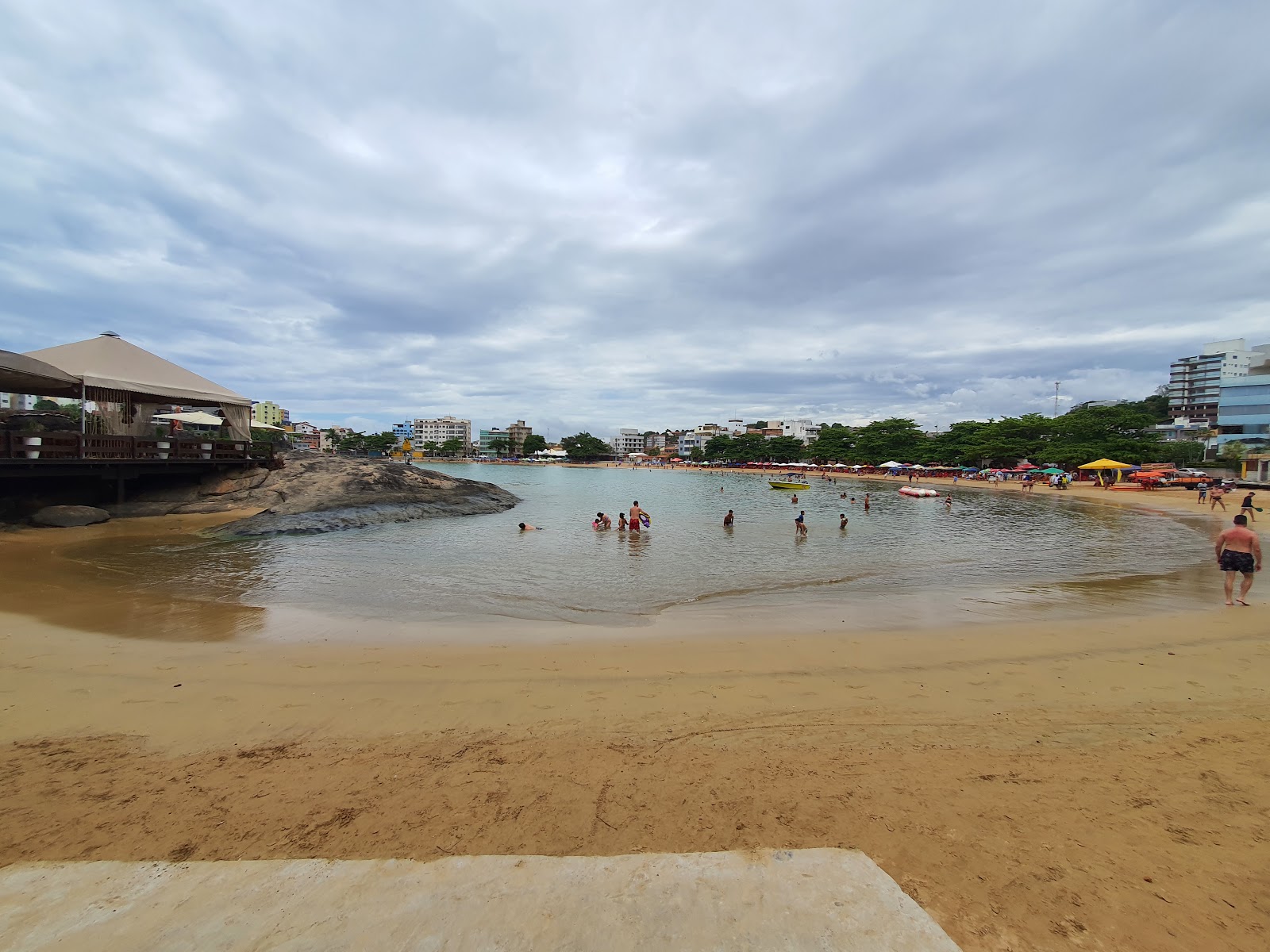 Costa Azul Plajı'in fotoğrafı - Çocuklu aile gezginleri için önerilir