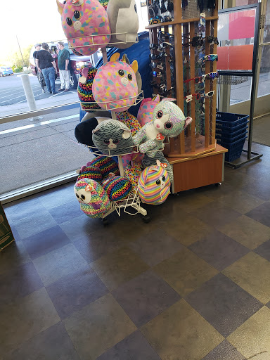 Sporting Goods Store «Big 5 Sporting Goods - Henderson», reviews and photos, 1211 S Boulder Hwy, Henderson, NV 89015, USA