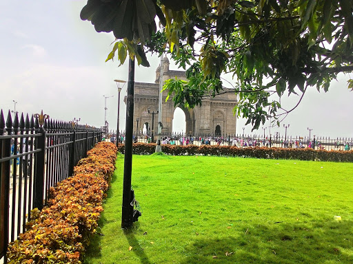 घटना उद्यान किराया मुंबई