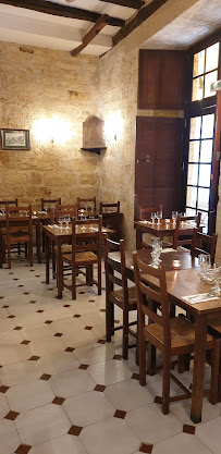 Atmosphère du Restaurant Les Chevaliers de la Tour à Sarlat-la-Canéda - n°4