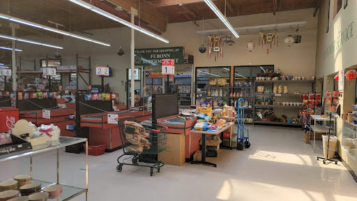 Shopping Mall «Fubonn Shopping Center», reviews and photos, 2850 SE 82nd Ave #80, Portland, OR 97266, USA