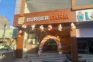 Burger Farm image