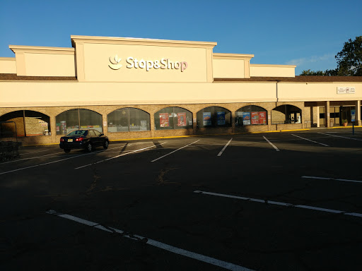 Supermarket «Stop & Shop», reviews and photos, 34 W Railroad Ave, Tenafly, NJ 07670, USA